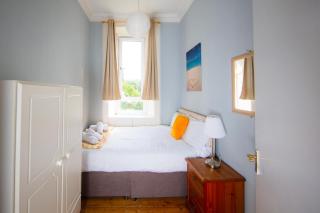 Charming City Escape by the Meadows - 1