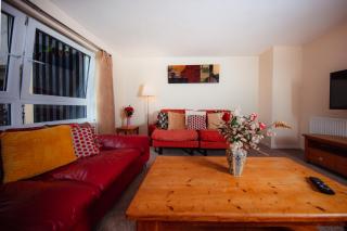 Scenic City Apartment Overlooking Arthurs Seat - Edinburgh - 7
