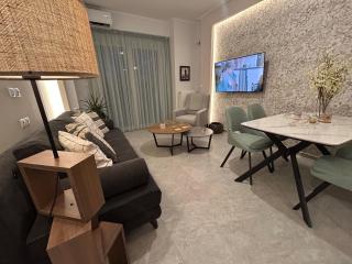 The Circle Point Apartment - Larisa - 9