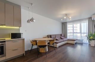 Petrovdom Apartments 16-77b in RC Kvartet, Vasyl Lypkivskyi 16b - 0