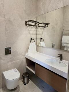 Radamis Hotel & Restaurant - 6