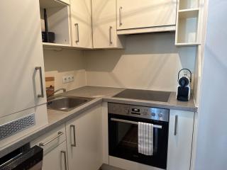 2BR, Danube, Central, U6 & S-Bahn - Axara Housing BRN 39 - 3
