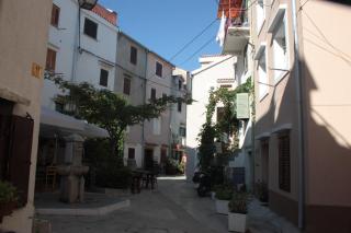 Apartments Sanja - Baška - 8