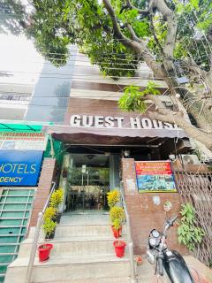 Hotel Reo - Ayodhya - 0