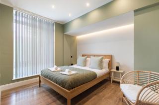 Luxurious & spacious central modern 2bed flat - London - 1