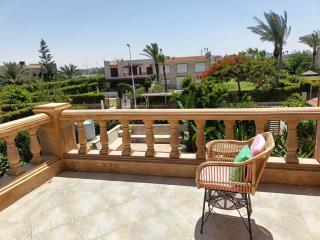 Marina 7, 2nd row villa, sea and lake - 8