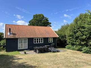 Holiday Home Skyler - 250m from the sea by Interhome - Gudhjem - 0