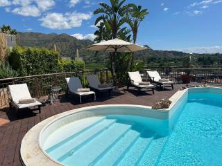 Villa Carly Taormina apartment with private pool - Trappitello - 7