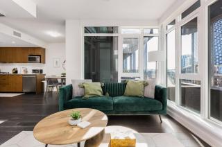 Yaletown Cityview Condo with Balcony near Sunset Beach - Vancouver - 3