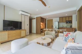 Laguna Beachfront 3BR Cozy Condo - Bang Tao Beach - 6