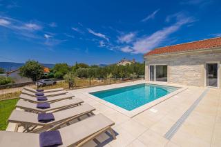 Villa FUSKA with private pool - Pinezići - 6