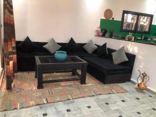 Dar AZZARO - - 5