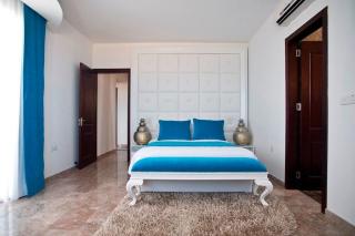Exquisite Protaras Villa Villa Bulat 4 Bedrooms Beachfront Amazing Sea Views Private Outdoor Pool Furished Sun Terrace Ellinon - Protaras - 3