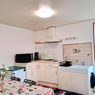 La maison de la cité médiévale - Donzenac - 1