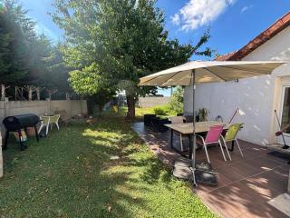 House with garden in Le Plessis-Pâté - - 0