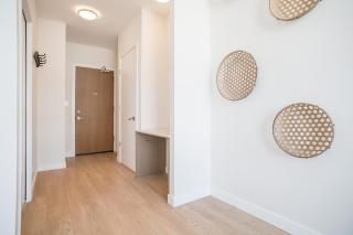 Olympic Village 3BR Condo with Balcony and City Views for 7 - Vancouver - 7