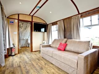 Brunel Boutique Railway Carriage 4 - Dawlish Warren - 0