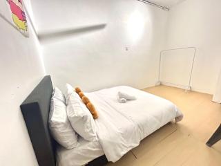 Cozy10perwira#6pax#Netflix#neariconcity&iconicpoint - 5