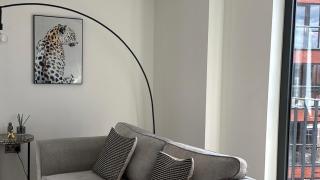 Salford Luxury 2Bed 2Bath Gym Balcony - Manchester - 9