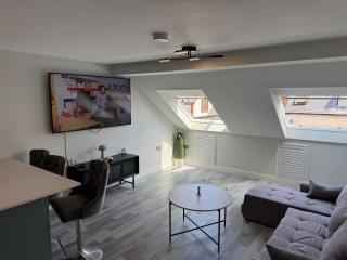Lavish Filey town centre apartment SKY TV - Filey - 6