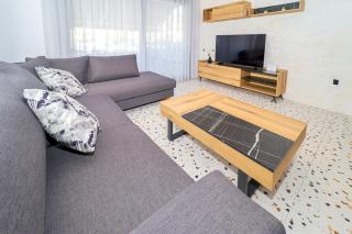 Maximus Luxury Villas Polychrono - 4