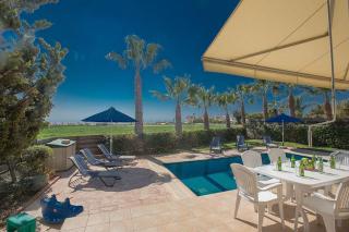 Villa Aspro Enas - Stunning 3 Bedroom Ayia Thekla Villa With Private Pool And Sea Views - 7