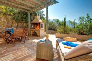 Wonderful Kefalonia Villa Villa Lenalee 2 Bedrooms Seafront Spectacular Sea Views Spacious Sun Terrace Private Outdoor Pool Assos - Asos - 7