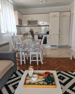 Island Retreat - Tkon - 1