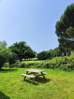 Cabane aux étoiles -piscine-golf à 50m - 1