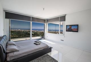 Villa Saranta Gold - Exquisite 3 Bedroom Protaras Villa With Private Pool And Panoramic Views - Protaras - 2