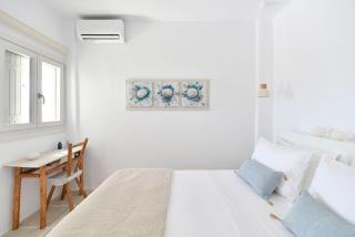Luxury Paros Villa Villa Aethra Beautiful Serene Glisidia - Kampos Paros - 1