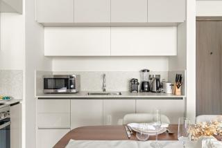 Elegant 2BR with Stunning Sea View - 2