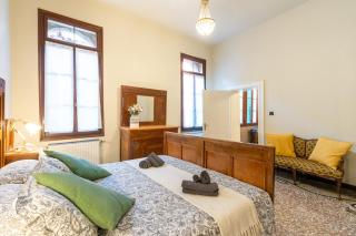 Vintage Charm & Color, Central and Spacious - Venice - 5