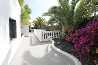 Graceful Puerto Del Carmen Villa 5 Bedrooms Villa Vega Del Carmen - 3