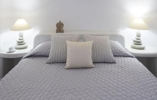Villa Celestia Oia Santorini Caldera Views Cave Hot Tub Sleeps 5 - 8