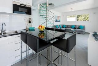 Astounding Corfu Villa 2 Bedrooms Villa Clara Wonderful Sea Mountain Views Pirgi - Pyrgi - 6