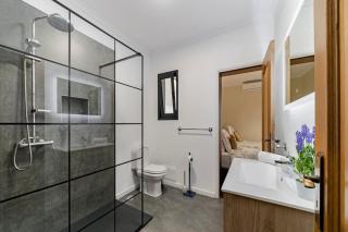 Exquisite Madeira Villa Villa Funchal Belair 4 Bedroom Panoramic Sea View Heated Pool Hot-Tub - Funchal - 3