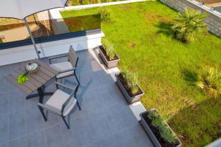 Seafront Ciovo Villa Villa Trogir Deluxe Dva 6 Beautiful Bedrooms Private Pools Sea Front - Sauna - Trogir - 5