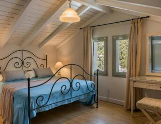 Magnificent Kefalonia Villa Villa Chalker 3 Bedrooms Seafront - 5