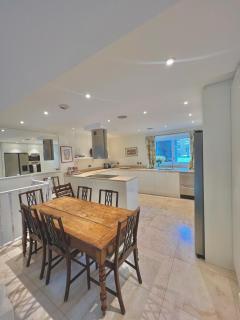 Bright Flat in South Kensington - 6