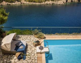 Magnificent Kefalonia Villa Villa Chalker 3 Bedrooms Seafront - 2