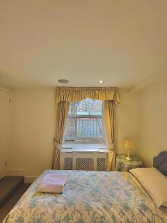 Bright Flat in South Kensington - 9