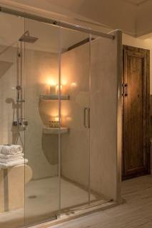 Luxury Santorini Villa Pure Bliss Villa Outdoor Plunge Pool Calderaview - Thólos - 3