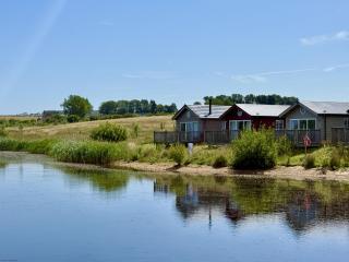 Lake and Tide Lodge - Filey - 4