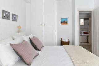 Luxury Paros Villa Villa Ianthe Striking Beauty 4 Bedrooms Glisidia - Kampos Paros - 6