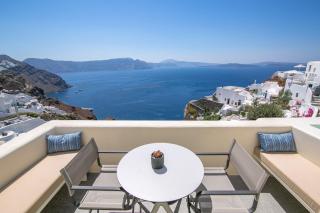 Elegant Santorini Villa Villa Spyros Villa Demi Private Hot Tub Air Conditioning 2 Bedroom - Ia - 7