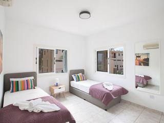 Villa Lefko Sunshine - Lovely 4 Bedroom Protaras Villa With Pool - 8