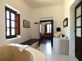 Super Luxury Santorini Villa Mansion Kyani Private Pool - 6