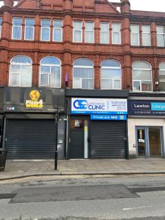 Flat 2 - Luxury Bolton City Centre Apartments - Bolton - 9