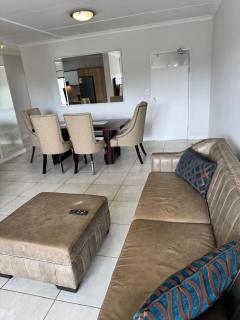 Naidzulafi lagoon 3-bed entire apartment - Pretoria - 5